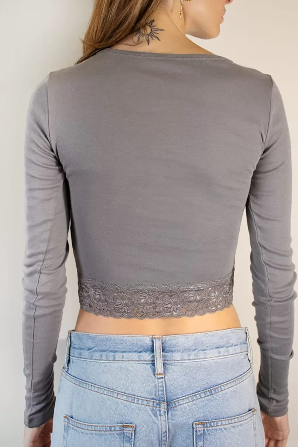 tshirt_fondo_pizzo_322716.webp Subdued T-shirt fondo pizzo